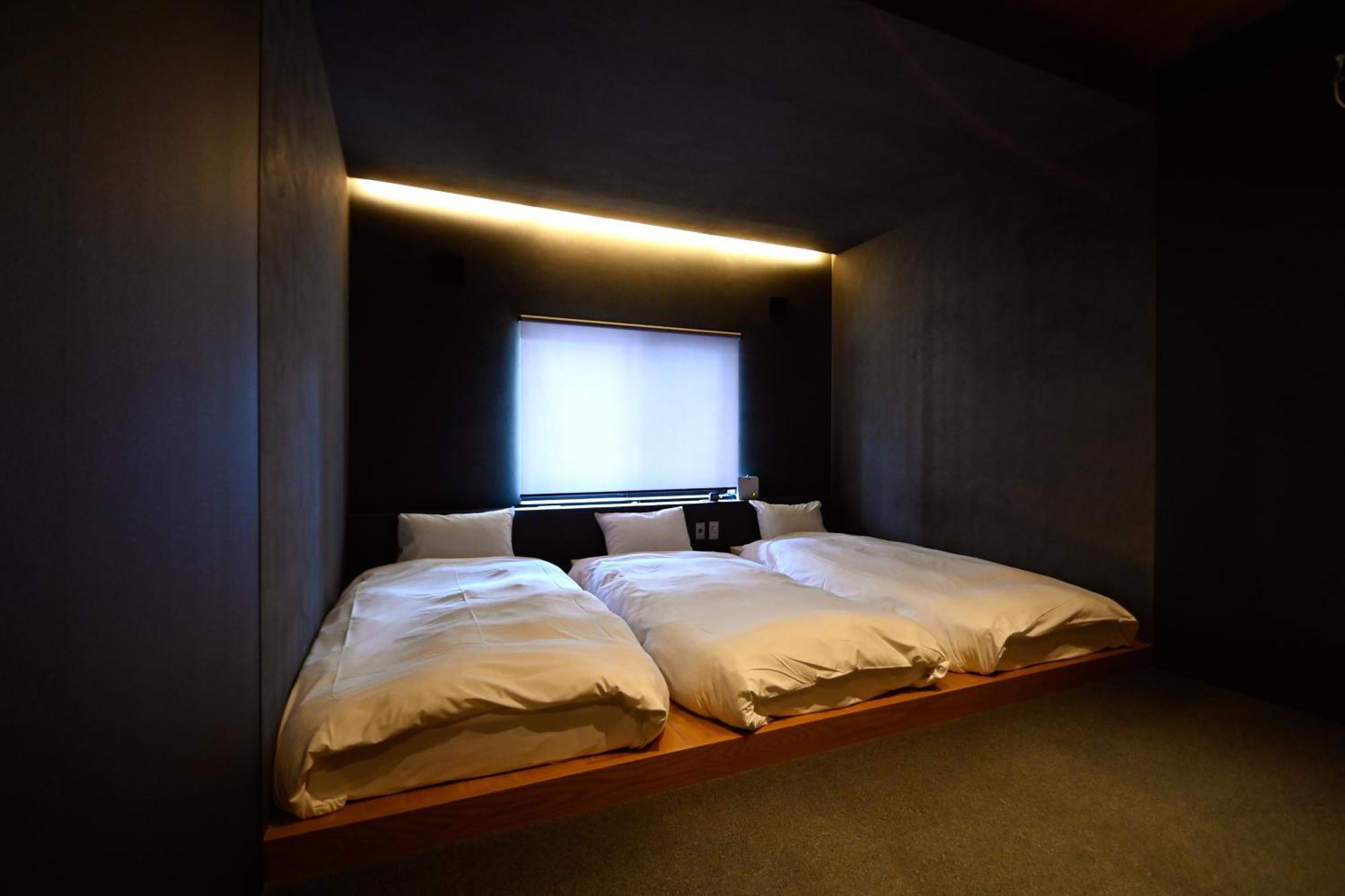 Sekai Hotel Deep Osaka Experience Yao Exterior foto